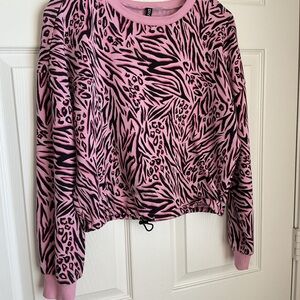 H&M Pink and Black Patterned Cropped Sweatshirt